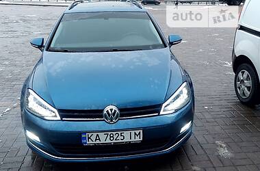 Універсал Volkswagen Golf 2015 в Києві