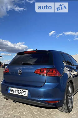 Хэтчбек Volkswagen Golf 2016 в Одессе