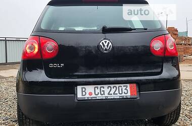 Седан Volkswagen Golf 2009 в Ивано-Франковске