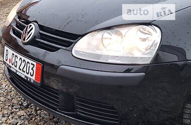 Седан Volkswagen Golf 2009 в Ивано-Франковске