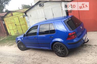 Хэтчбек Volkswagen Golf 1998 в Киеве