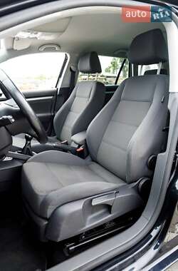 Універсал Volkswagen Golf 2009 в 