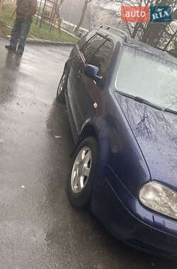 Универсал Volkswagen Golf 2001 в 