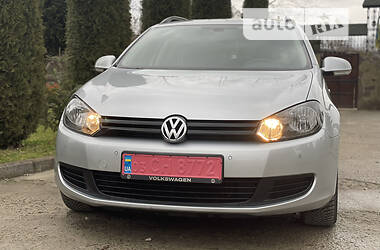 Универсал Volkswagen Golf 2013 в Калуше