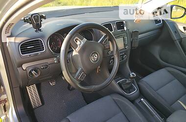 Хэтчбек Volkswagen Golf 2011 в Прилуках