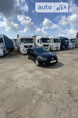 Універсал Volkswagen Golf 2013 в 