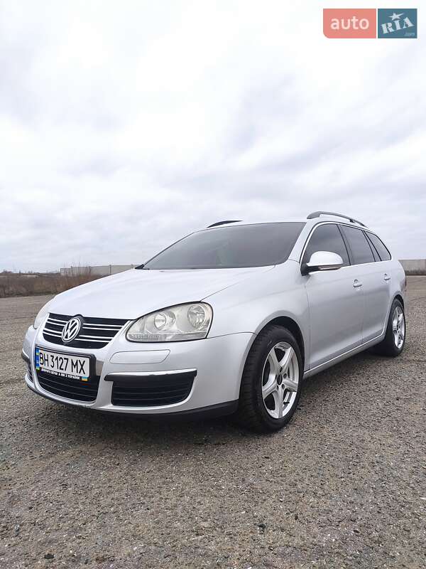 Універсал Volkswagen Golf 2008 в Одесі