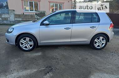 Хэтчбек Volkswagen Golf 2009 в Мукачево