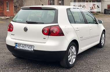 Хэтчбек Volkswagen Golf 2008 в Гнивани