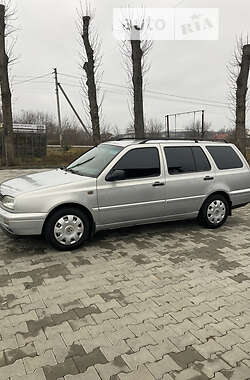Універсал Volkswagen Golf 1999 в Кіцмані