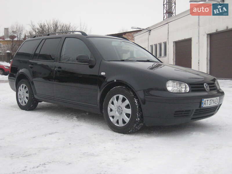 Универсал Volkswagen Golf 2001 в Ивано-Франковске