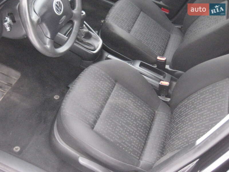 Универсал Volkswagen Golf 2001 в Ивано-Франковске