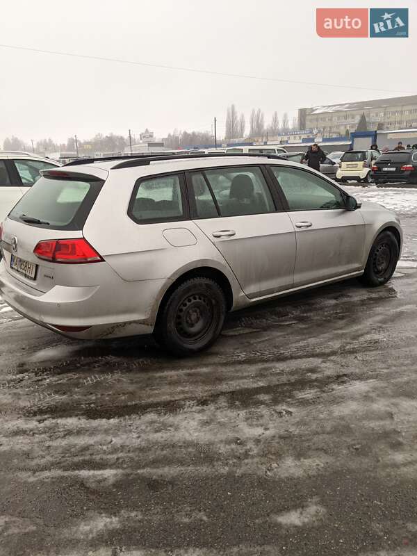 Універсал Volkswagen Golf 2013 в Києві