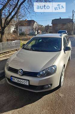 Універсал Volkswagen Golf 2013 в Львові