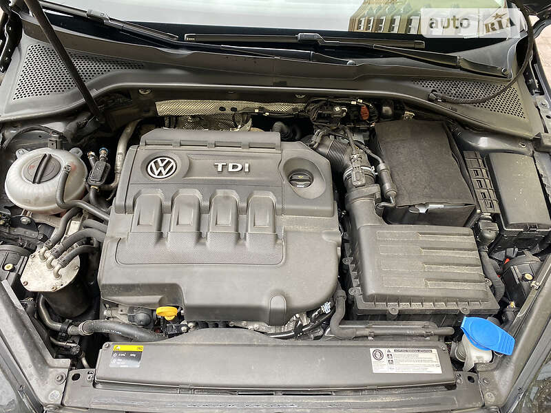 Универсал Volkswagen Golf 2016 в Гайвороне