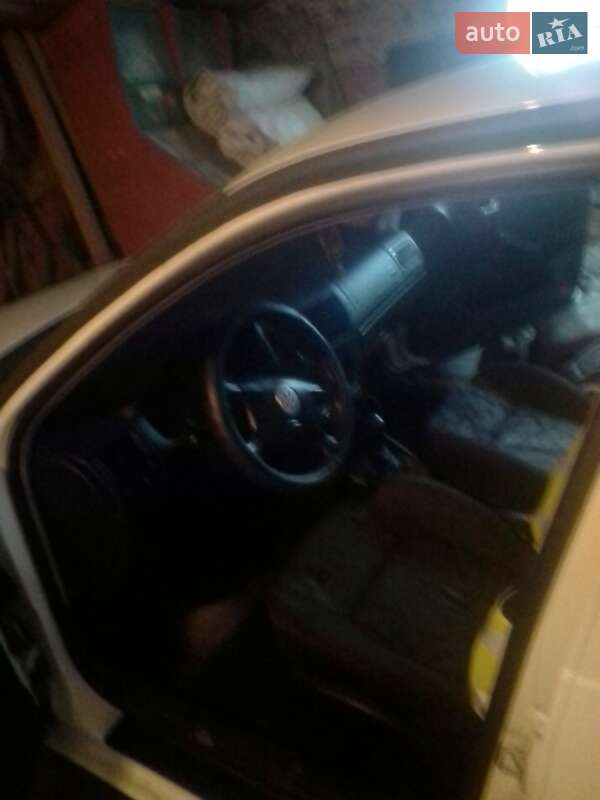 Хэтчбек Volkswagen Golf 1998 в Львове