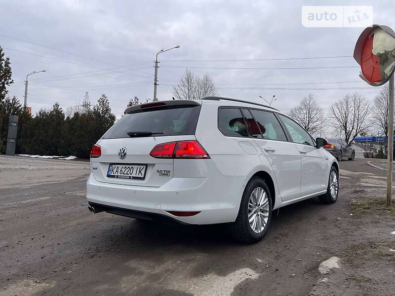 Универсал Volkswagen Golf 2014 в Львове