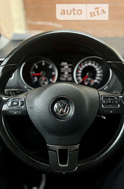 Универсал Volkswagen Golf 2012 в 