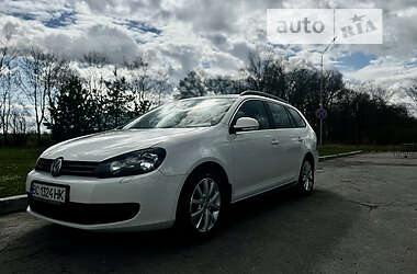 Универсал Volkswagen Golf 2012 в 