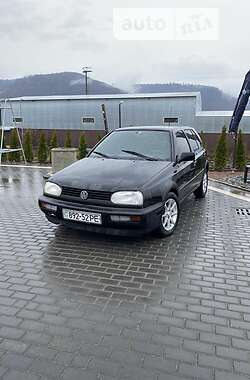 Хэтчбек Volkswagen Golf 1996 в Долине