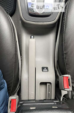 Хэтчбек Volkswagen Golf 1999 в 