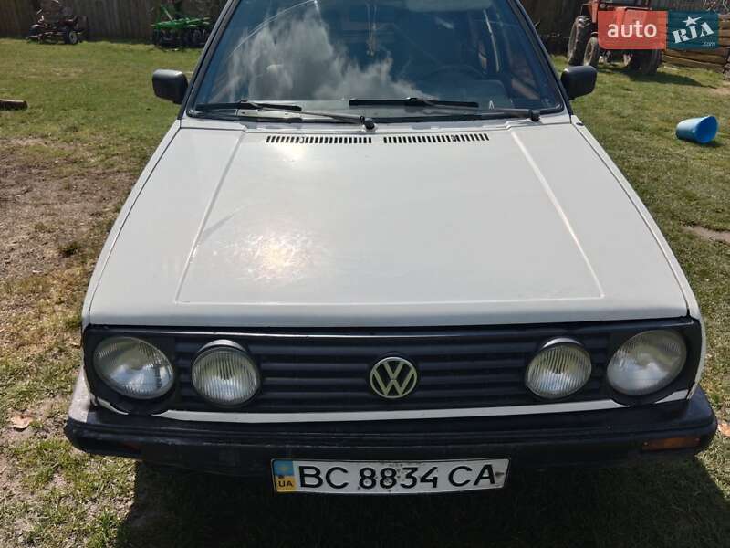Хэтчбек Volkswagen Golf 1989 в Жовкве