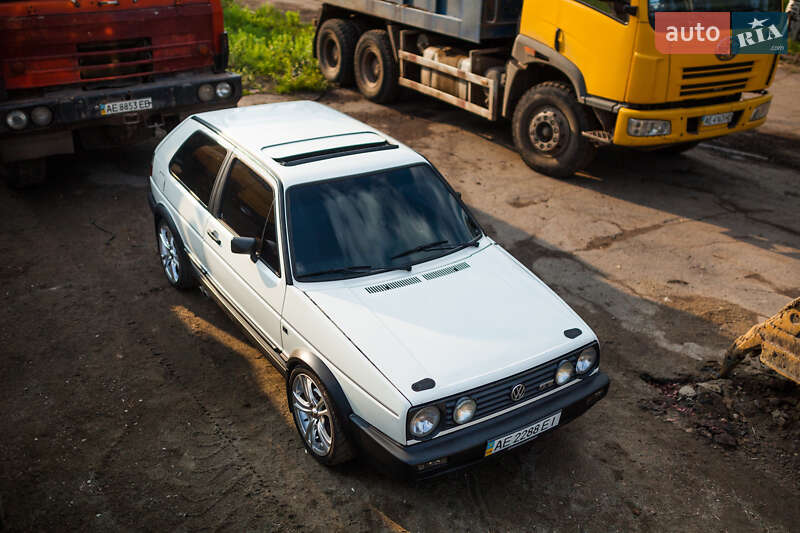 Хэтчбек Volkswagen Golf 1987 в Кривом Роге