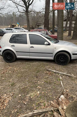 Хетчбек Volkswagen Golf 1999 в Черкасах