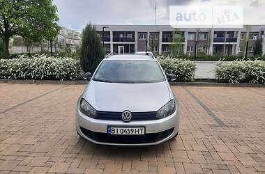 Универсал Volkswagen Golf 2011 в Кременчуге