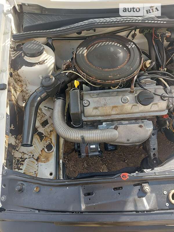 Хетчбек Volkswagen Golf 1991 в Тячеві