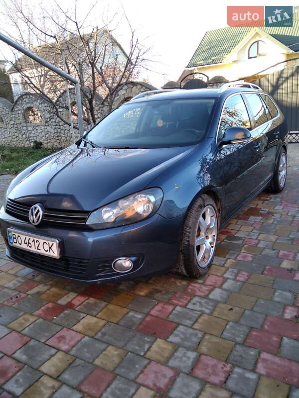 Универсал Volkswagen Golf 2010 в Тернополе