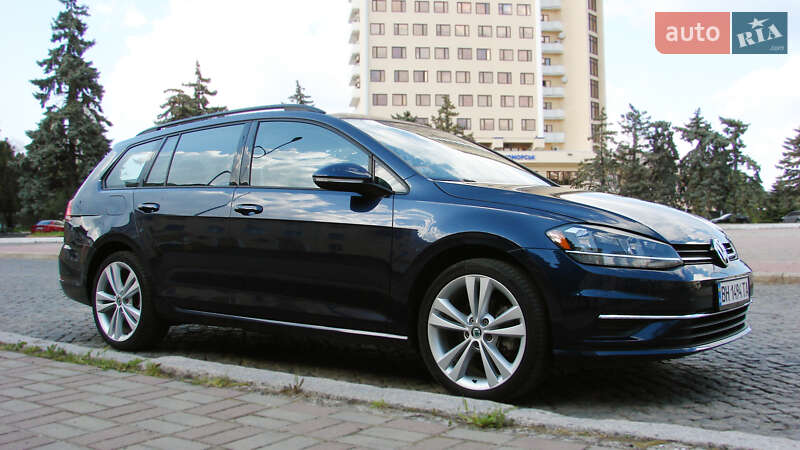 Універсал Volkswagen Golf 2018 в Одесі