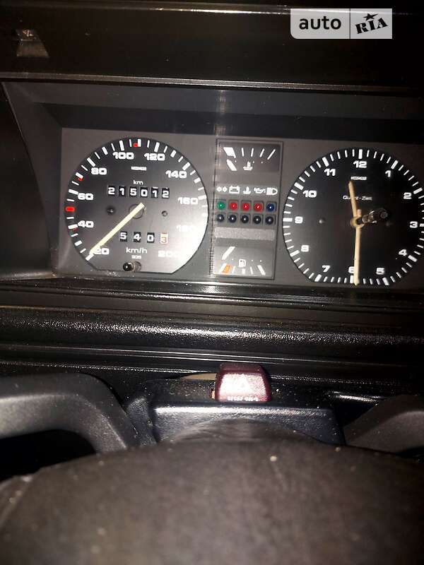 Хетчбек Volkswagen Golf 1991 в Тячеві