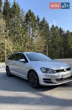 Универсал Volkswagen Golf 2014 в Хмельнике