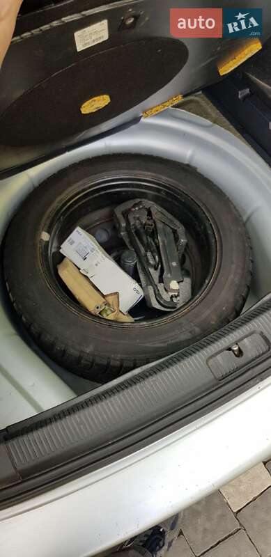 Універсал Volkswagen Golf 2011 в Ужгороді