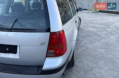 Універсал Volkswagen Golf 2000 в Луцьку
