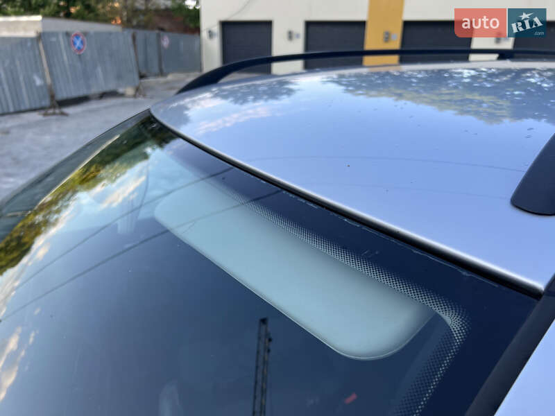 Универсал Volkswagen Golf 2000 в Луцке