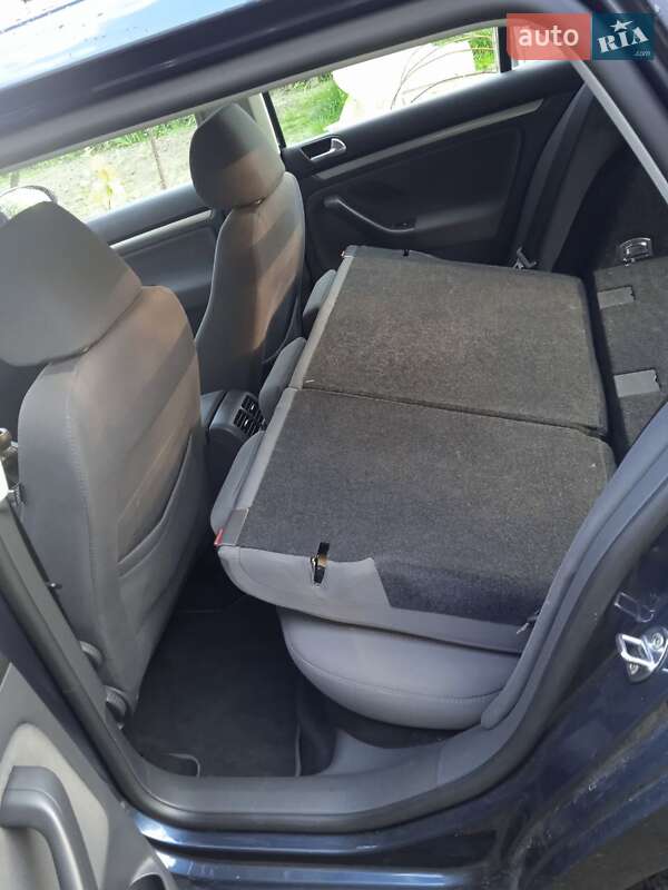 Универсал Volkswagen Golf 2007 в Золотоноше