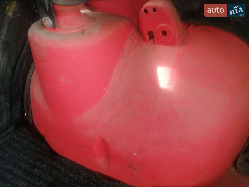 Хетчбек Volkswagen Golf 1986 в Косові