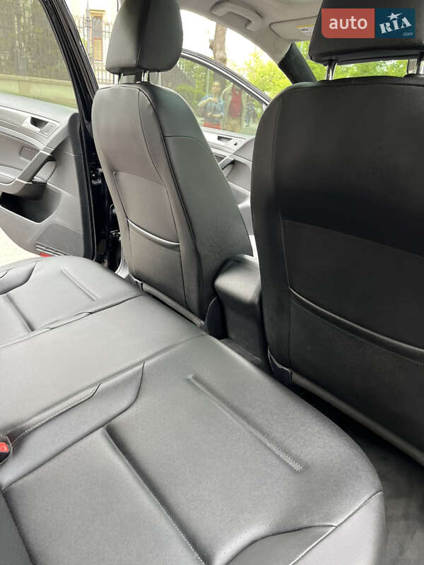 Хэтчбек Volkswagen Golf 2020 в Одессе