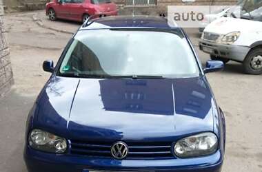 Универсал Volkswagen Golf 2006 в Днепре