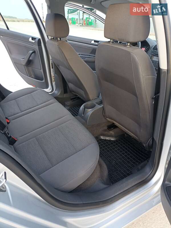 Хэтчбек Volkswagen Golf 2006 в Умани фото 17 Хэтчбек Volkswagen Golf 2006 в Умани