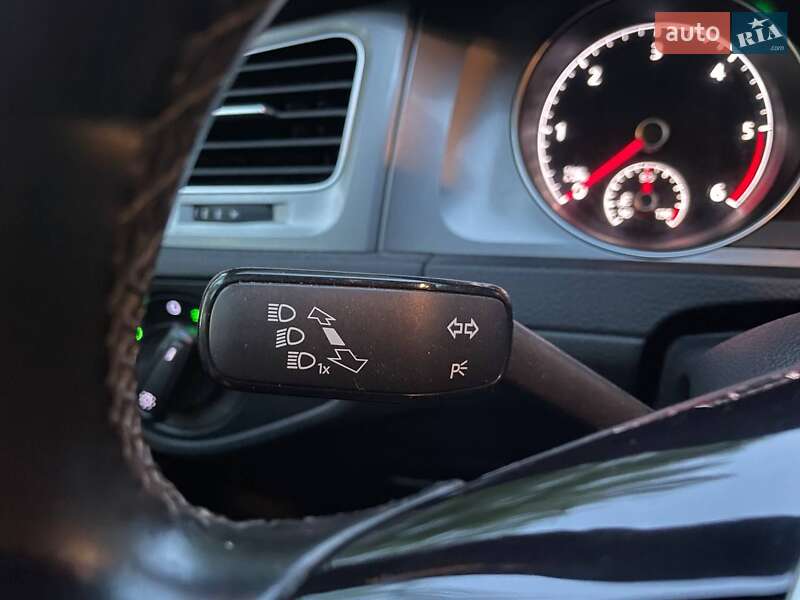 Универсал Volkswagen Golf 2015 в Ирпене