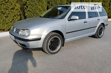 Универсал Volkswagen Golf 2003 в Тернополе