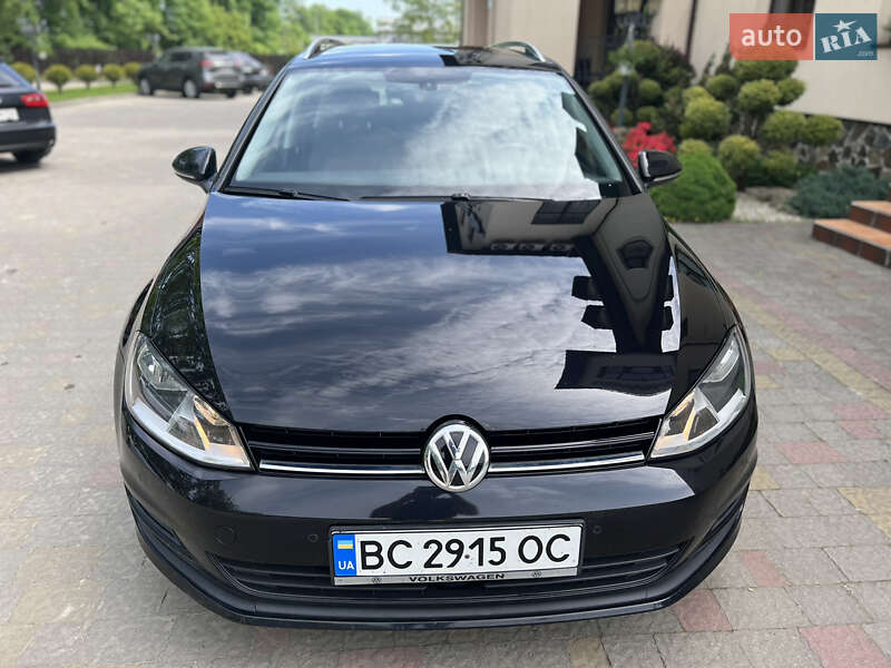 Універсал Volkswagen Golf 2016 в Стрию