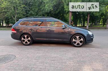 Универсал Volkswagen Golf 2009 в 
