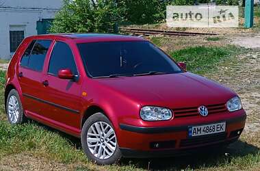 Хетчбек Volkswagen Golf 1998 в Попільні
