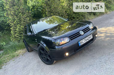 Хэтчбек Volkswagen Golf 2001 в Львове