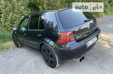 Хэтчбек Volkswagen Golf 2001 в Львове