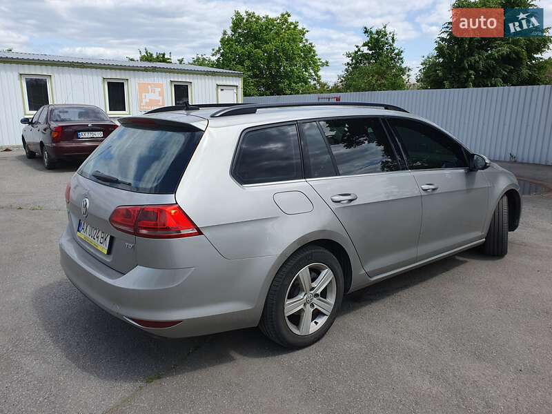 Універсал Volkswagen Golf 2015 в Харкові